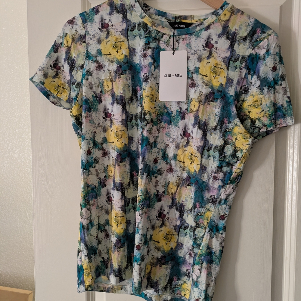 Yellow and Blue Fitted Short Sleeve Tee